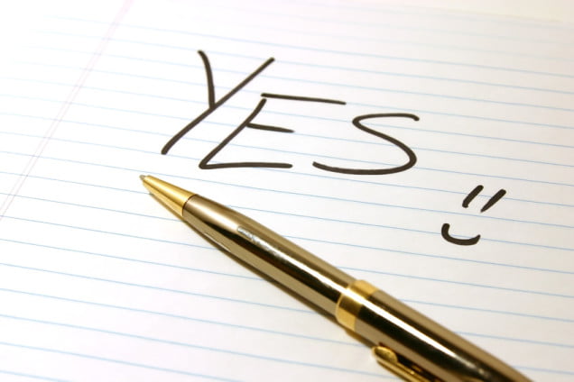 YES - Notepad & PenIsolated